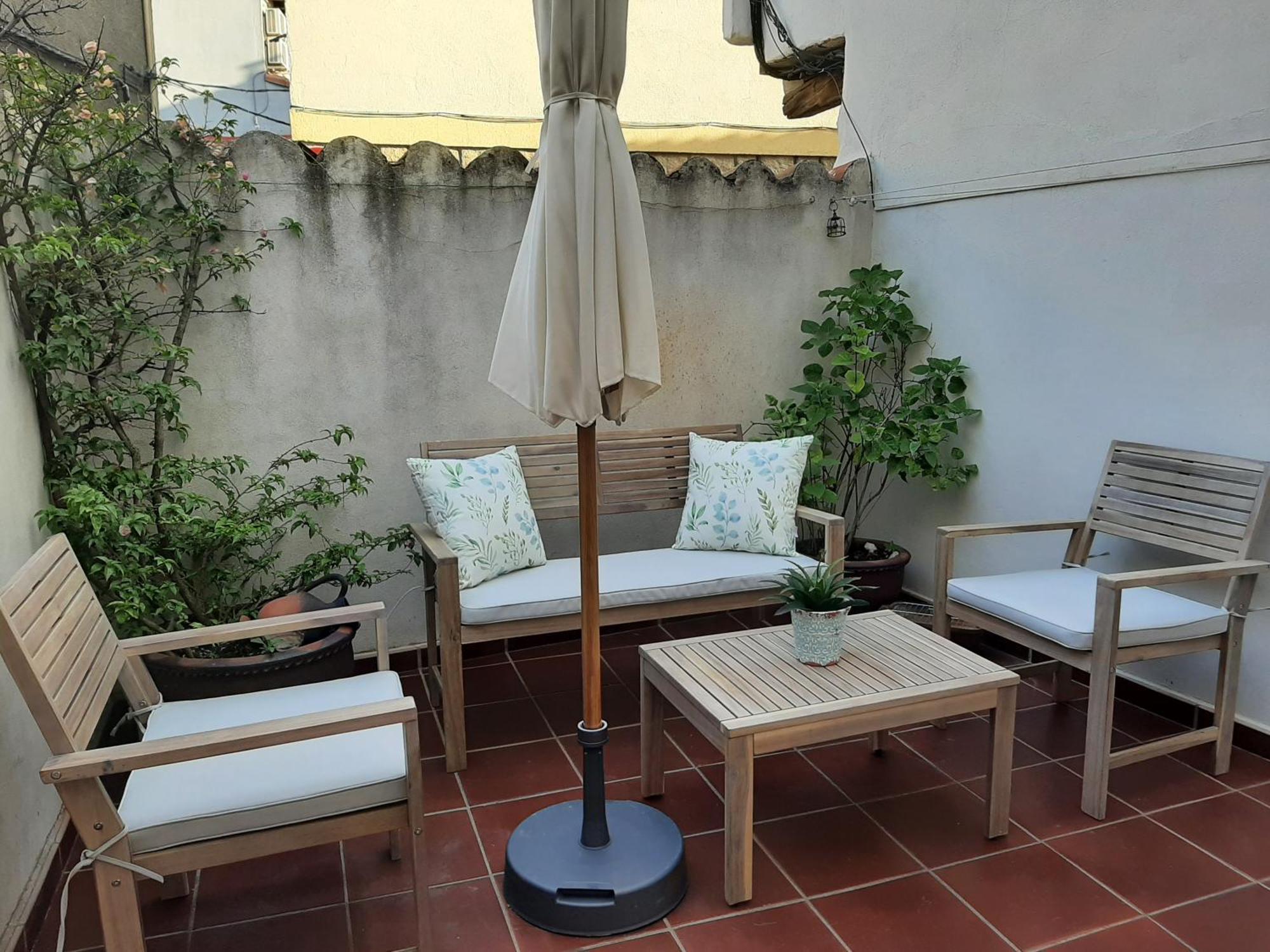 Villa Casa con patio y chimenea en Piedralaves Exterior foto